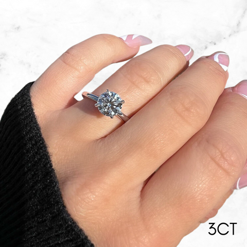 Sleek Round Solitaire