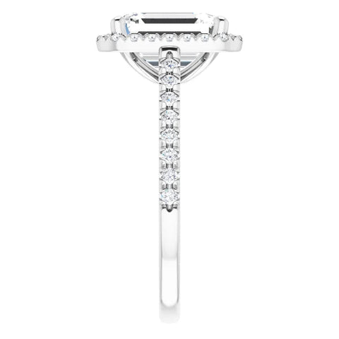 Lab Diamond Classic Radiant Halo