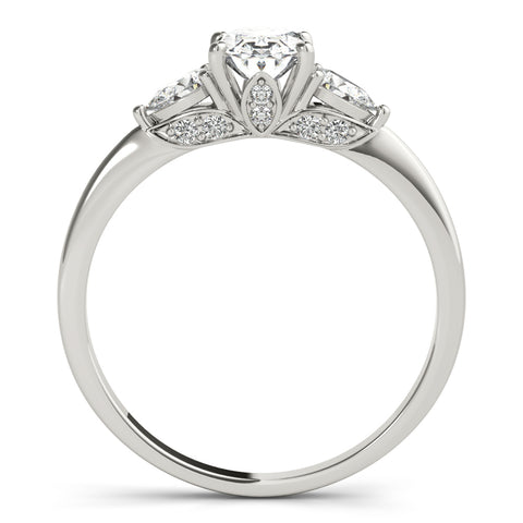 Oval 3 Stone with Trillions