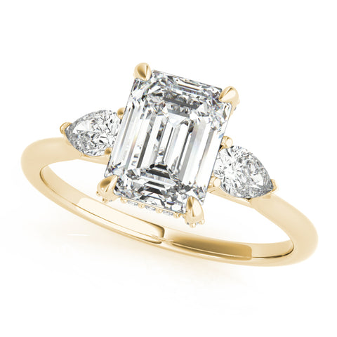 Emerald 3 Stone with flanked Pears