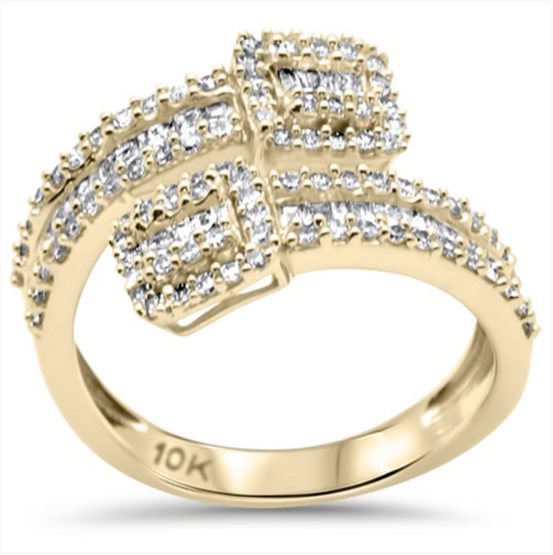 .95ct 14K Yellow Gold Round & Baguette Diamond Engagement Ring