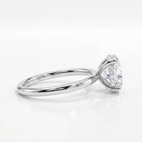 Oval Solitaire with Hidden Halo