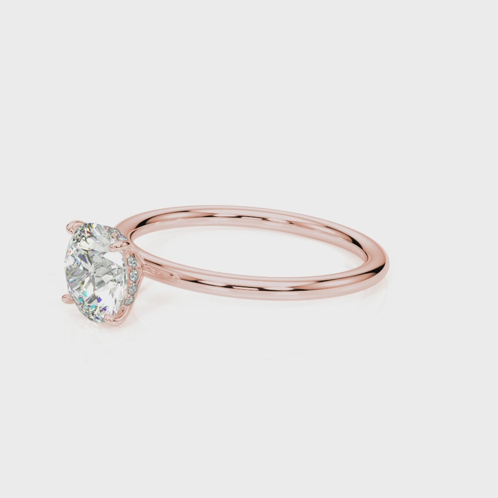Round Solitaire with Hidden Halo
