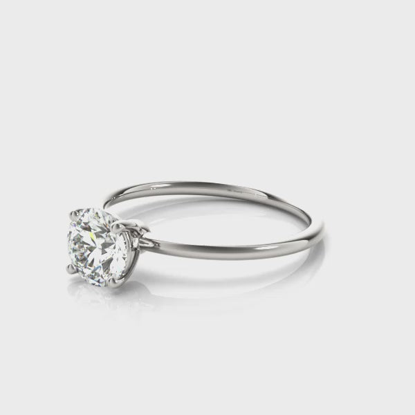 Sleek Round Solitaire