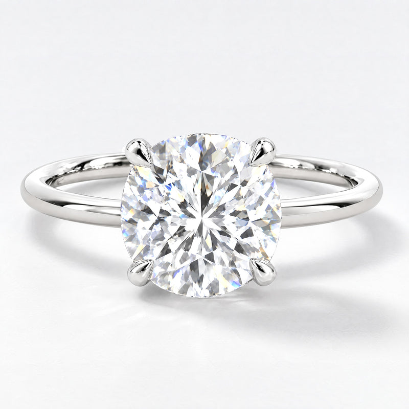 Sleek Round Solitaire