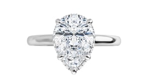 Pear Solitaire with Hidden Halo